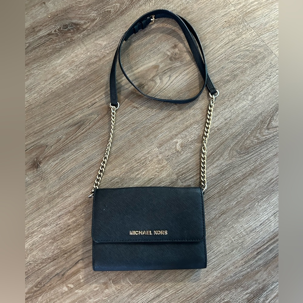 Michael Khors Cross body